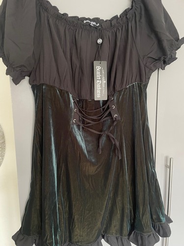 Velvet short sleeve off - short,