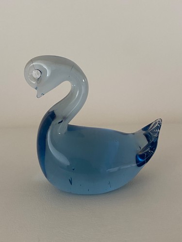 Vintage blue glass swan - blue,