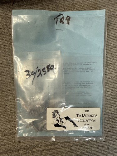 Mascot models tr9 90mm adult - mascot,