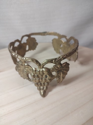 Vtg brass leg grape leaf - vtg,