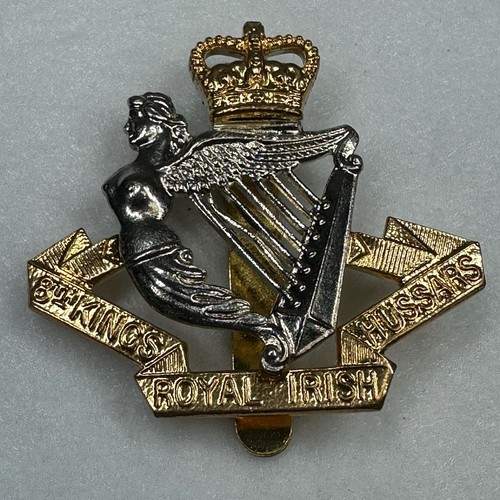 8th king royal irish hussars - royal,