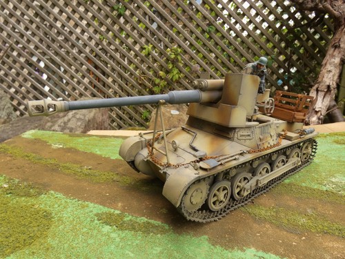Built airbrushed takom - &,