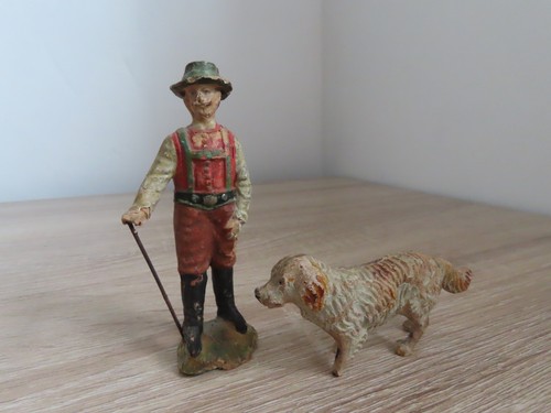 Elastolin farmer dog - &, large