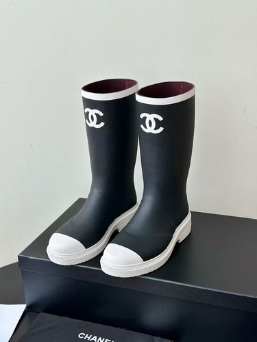 Chanel black rubber logo - black,