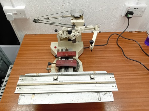 Gravograph engraving machine - gravograph,