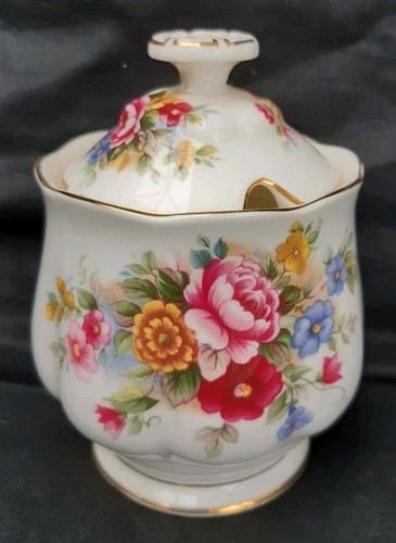 Royal albert bone china - royal, jam