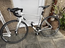 Giant Defy Men's Road Bike