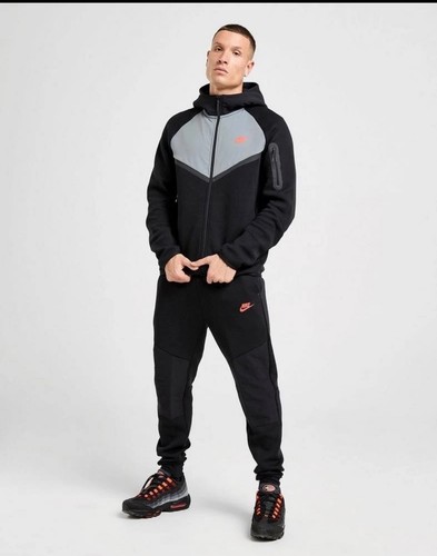 Bright crimson nike tech rare - nike,