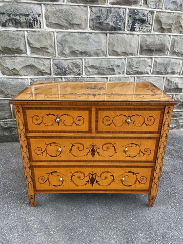 Quality inlaid satinwood chest - quality,
