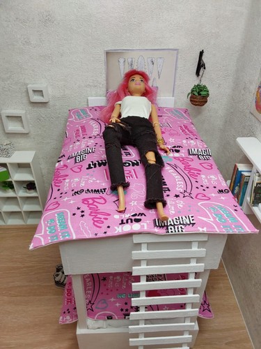 Scale barbie doll size - 1/6,