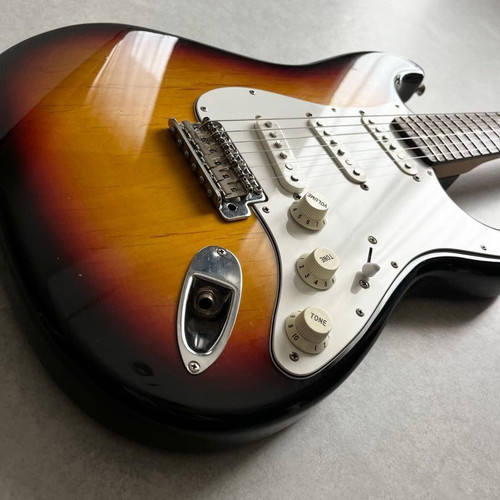 Fender japan stratocaster - japan,