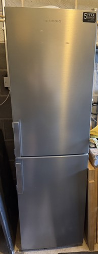 Grundig fridge freezer - fridge,