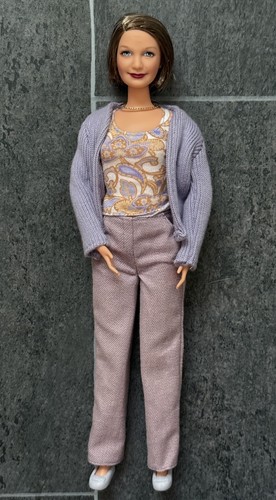 Barbie happy family grandma - family,