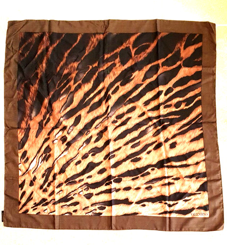 Valentino made italy silk - made,