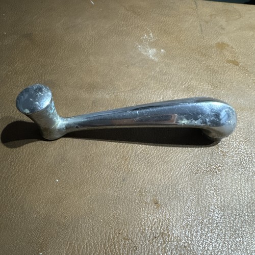 Car window crank door handle - window,