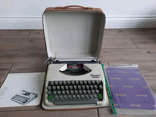 Olympia splendid typewriter - splendid, 33