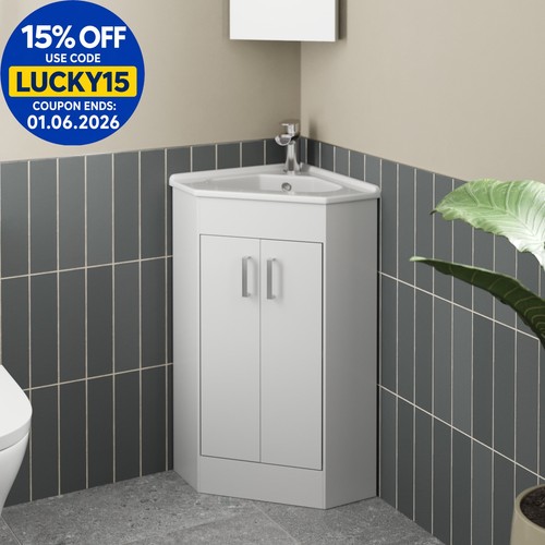 Bathroom floor standing corner - standing,