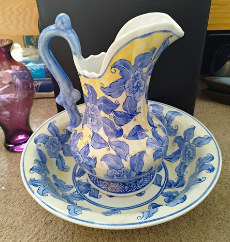 Blue white yellow - blue,