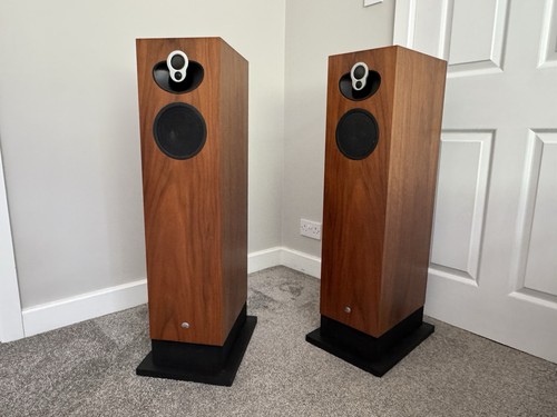 Linn majik isobarik speakers - isobarik,
