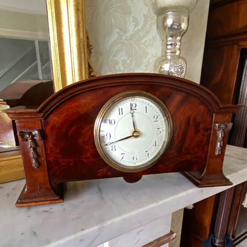 Lovely mantle clock solid - lovely,