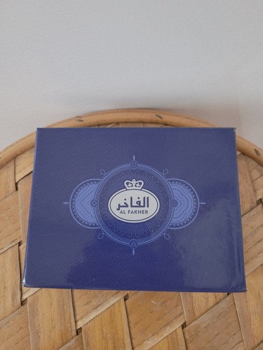 Fakher uae tobacco card - uae, 2