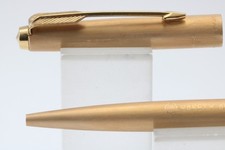 Vintage (1975-80) Parker 65