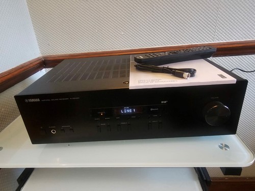 Yamaha s202d black - r-s202d, stereo