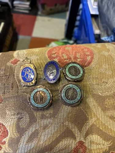 Five vintage nursing badges - vintage,