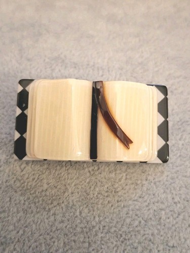 Lea stein genuine brooch - genuine,
