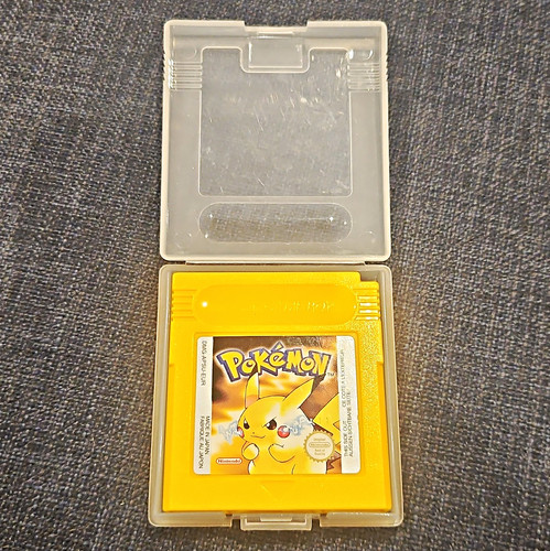 Nintendo pokémon yellow - nintendo,