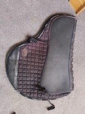 Treeless Saddle Pad Shock