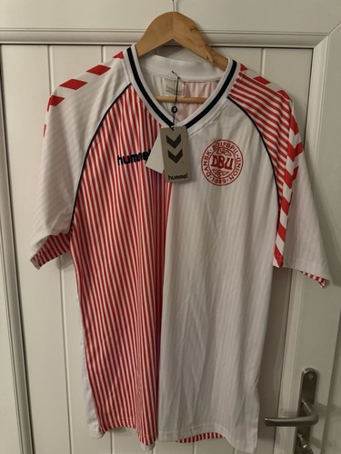 Denmark 1986 away retro - 1986,