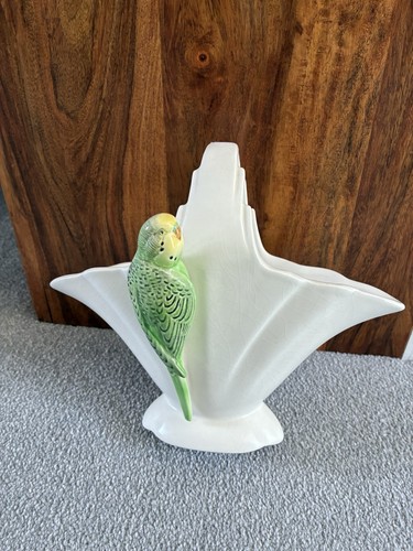 Lovely vintage falcon - falcon, ware