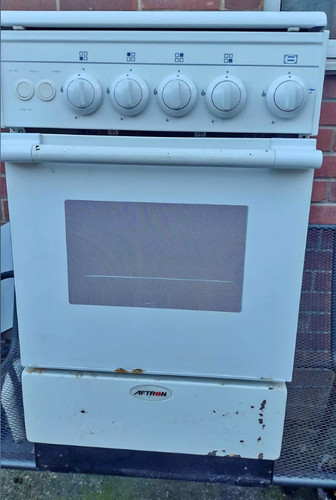 Single oven cooker - single, new