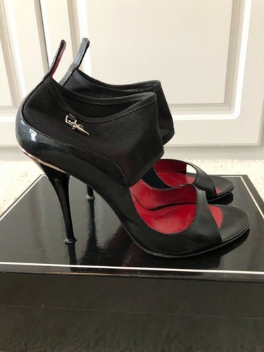 Cesar paciotti black heels