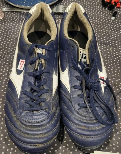 Mizuno mrl club football boots - mizuno,