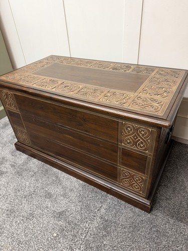Carved wooden blanket box - carved,