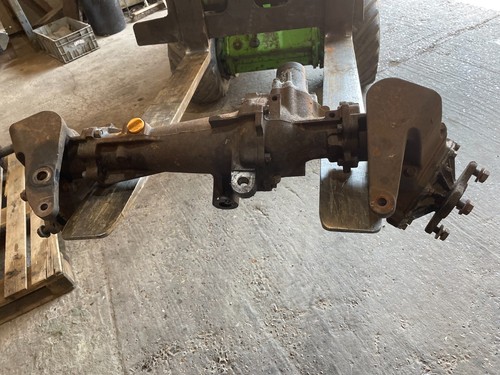 Rear drive steering axle - rear,