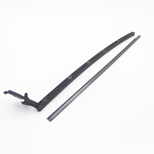 Garnish molding door left - garnish,