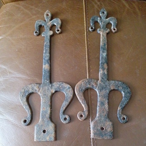 Pair vintage fleur de - 12",