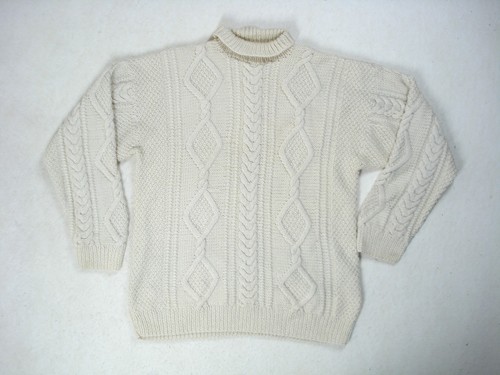 Hand knit cable arran guernsey - hand,