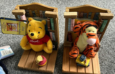 Disney Winnie the Pooh Bookend
