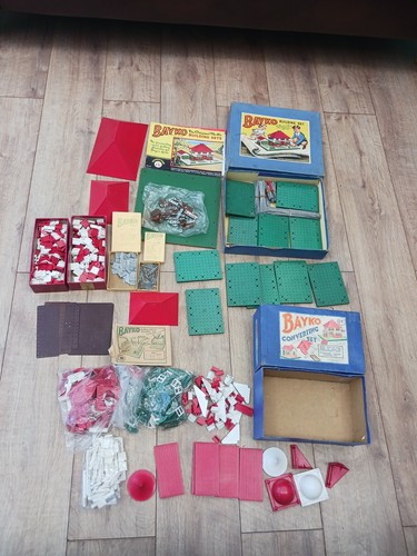 Vintage bayko building set and - bayko,