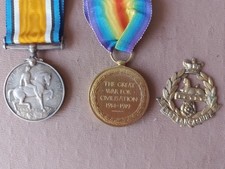 2x WW1 British Medals and East Lancashire Egypt Badge