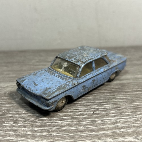 Corgi toys 229 chevrolet - toys,