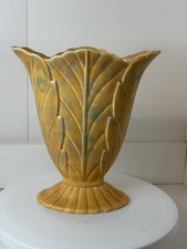 VINTAGE BESWICK LARGE LEAF