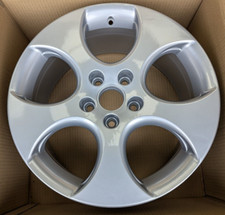 1x SILVER GENUINE VW MONZA