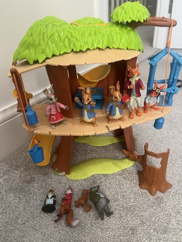 Peter rabbit anniversary tree - peter,