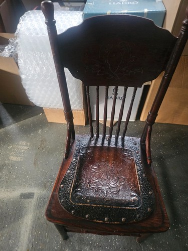Antique chair with tooled - ,