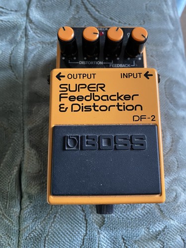 Boss super feedbacker - ,